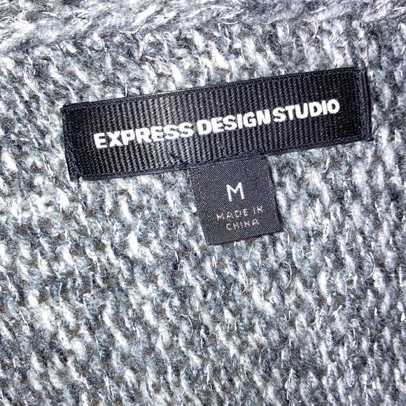 Express Sweater Woman’s Size M Cable Knit Open Front - Picture 6 of 7